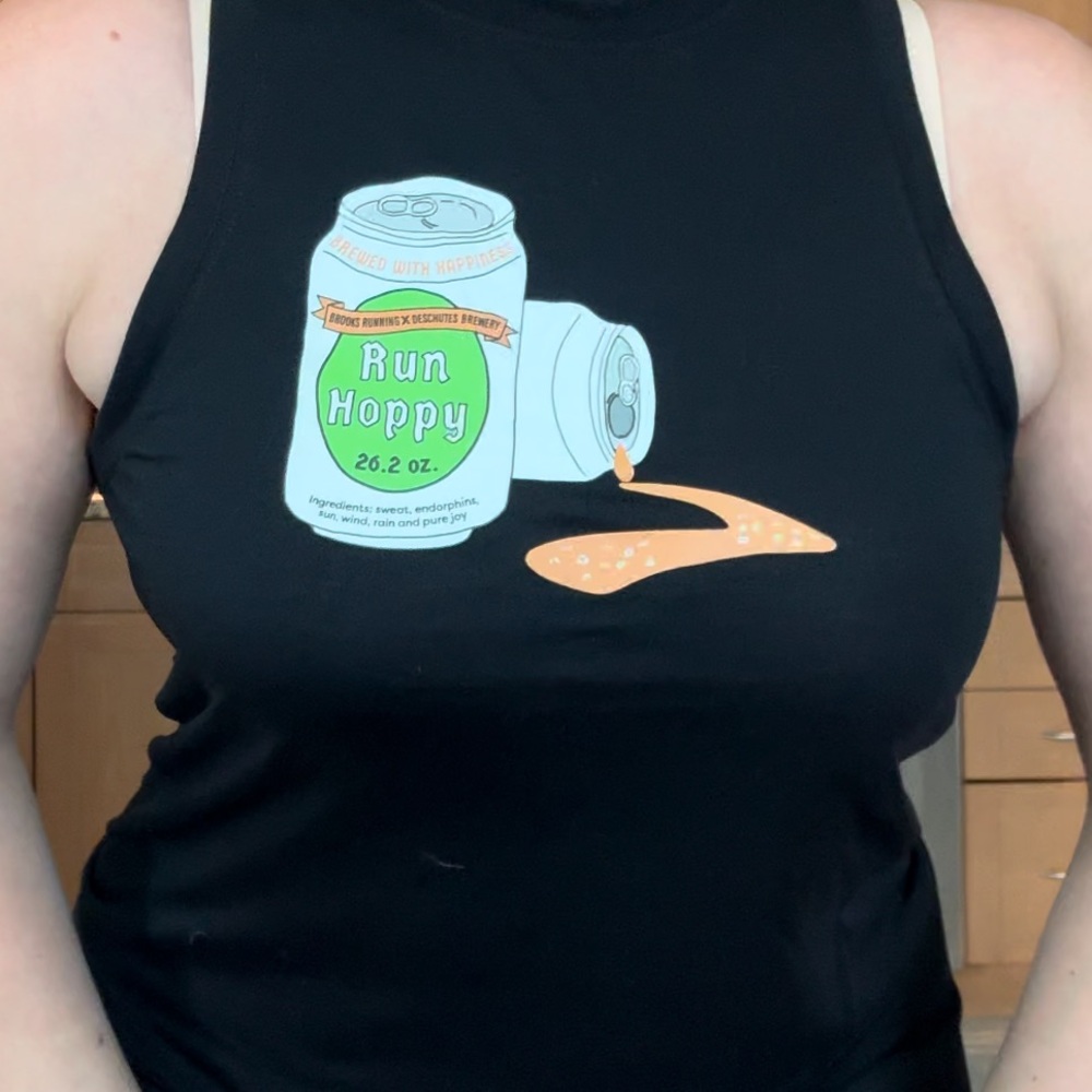 NWT Brooks Run Hoppy Tank Top